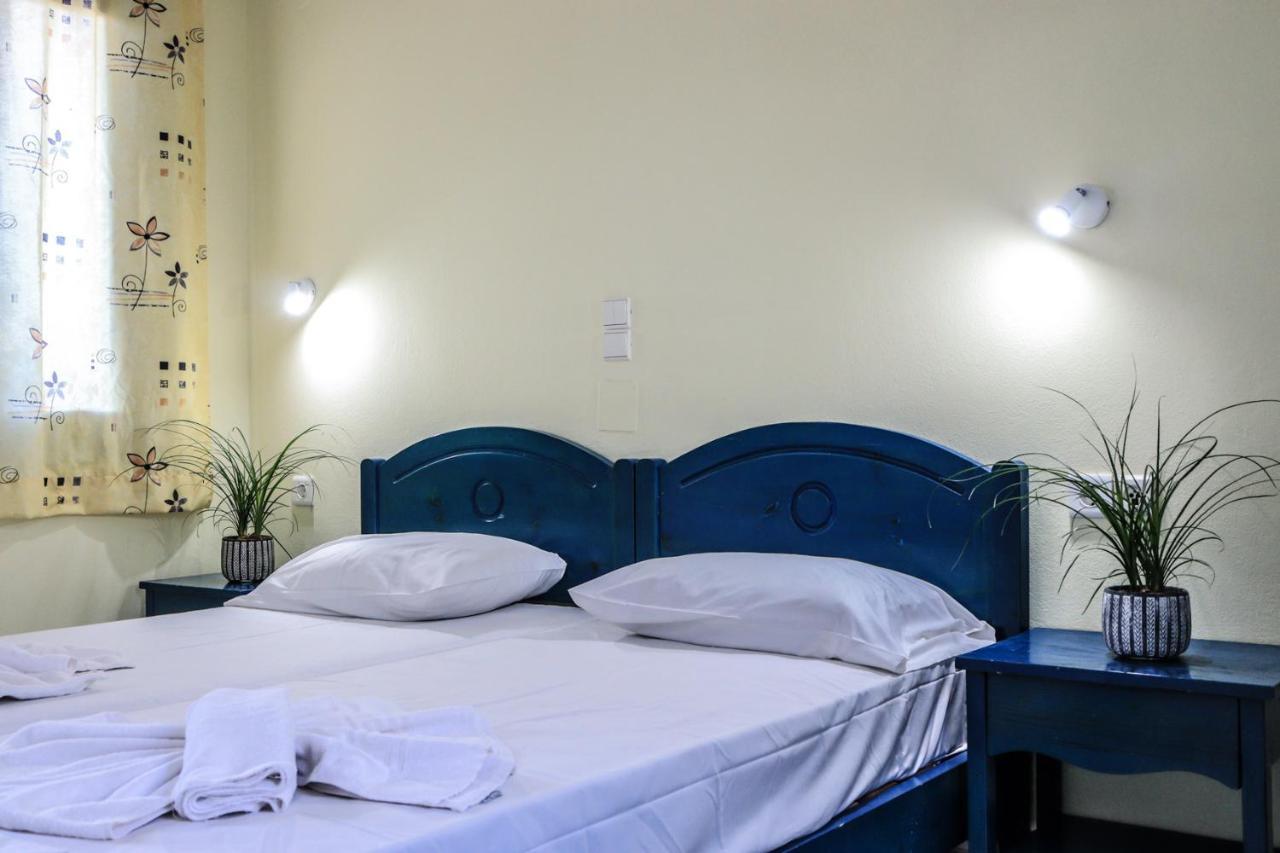 Blue Sky Hotel Apts Gúvesz Kültér fotó